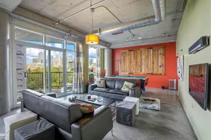 1001 Belleview St, Dallas, TX 75215 - Photo 1