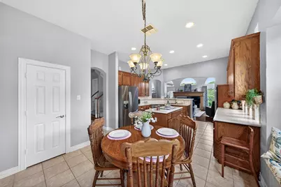 2704 Lakesedge Drive, McKinney, TX 75072 - Photo 12