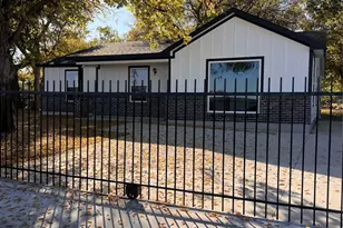 5728 Wilkes Dr, Fort Worth, TX 76119 - Photo 14