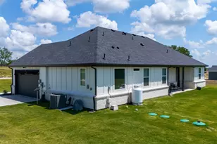 2004 Willy Dilly Rd, Springtown, TX 76082 - Photo 32
