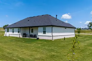 2004 Willy Dilly Rd, Springtown, TX 76082 - Photo 34
