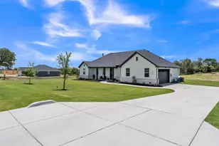 2004 Willy Dilly Rd, Springtown, TX 76082 - Photo 6