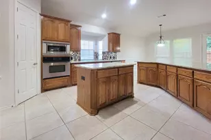 3402 Bentley Ct, Highland Village, TX 75077 - Photo 10
