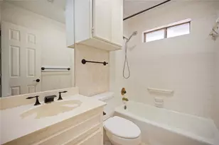 2621 Cummings Dr, Bedford, TX 76021 - Photo 20