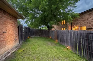 1995 Castle Dr, Garland, TX 75040 - Photo 38