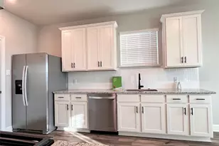 1016 Calhoun Dr, Anna, TX 75409 - Photo 4