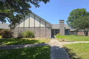5426 Barcelona Dr, Garland, TX 75043 - Photo 1