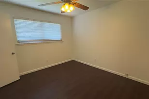 5426 Barcelona Dr, Garland, TX 75043 - Photo 8