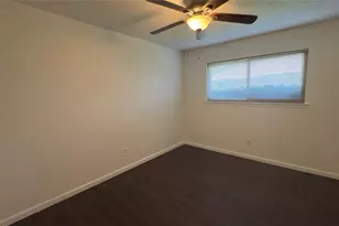 5426 Barcelona Dr, Garland, TX 75043 - Photo 10