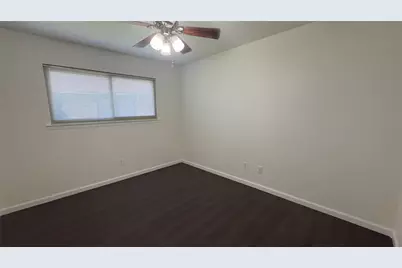 5426 Barcelona Drive, Garland, TX 75043 - Photo 6