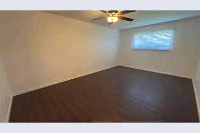 5426 Barcelona Drive, Garland, TX 75043 - Photo 12