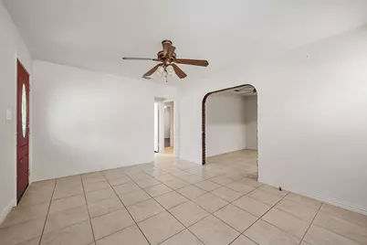4520 W Lake Highlands Drive, The Colony, TX 75056 - Photo 6