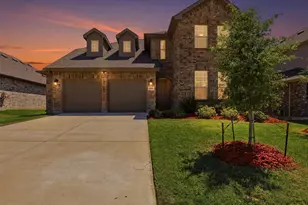 2233 Burning Bush Ln, Waxahachie, TX 75167 - Photo 1