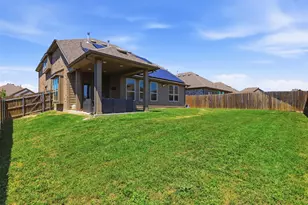 2233 Burning Bush Ln, Waxahachie, TX 75167 - Photo 36