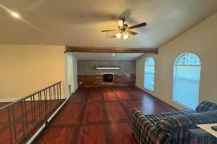 3401 Shea Ct, Arlington, TX 76014 - Photo 6