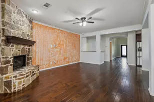 1608 Rosson Rd, Little Elm, TX 75068 - Photo 16