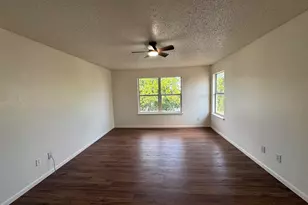 7305 Marsland Ln, Arlington, TX 76001 - Photo 24