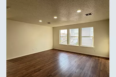 7305 Marsland Lane, Arlington, TX 76001 - Photo 10