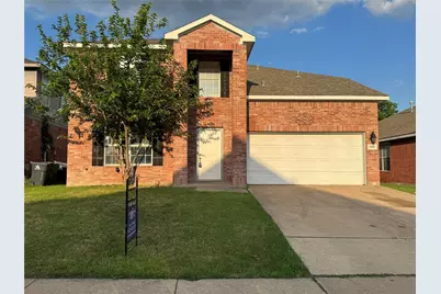 7305 Marsland Lane, Arlington, TX 76001 - Photo 1