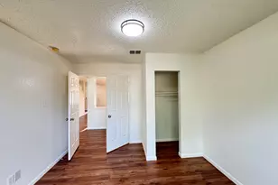 7305 Marsland Ln, Arlington, TX 76001 - Photo 18
