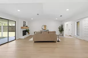 8 Green View Cir, Richardson, TX 75081 - Photo 8