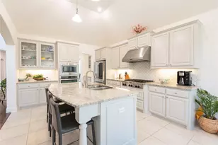 10811 Morro Bay Ln, Frisco, TX 75035 - Photo 4