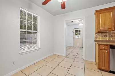 1208 Mill Street, Gainesville, TX 76240 - Photo 8