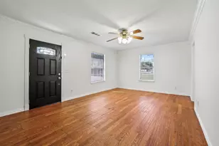 1208 Mill St, Gainesville, TX 76240 - Photo 4