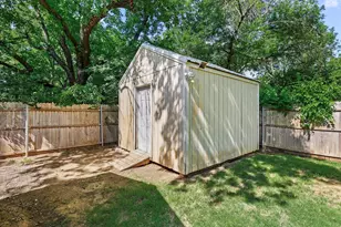 1208 Mill St, Gainesville, TX 76240 - Photo 24