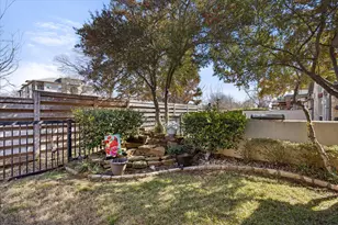 703 N Avalon Ct, Granbury, TX 76048 - Photo 28