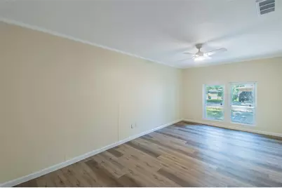 5400 Purington Avenue, Fort Worth, TX 76112 - Photo 6