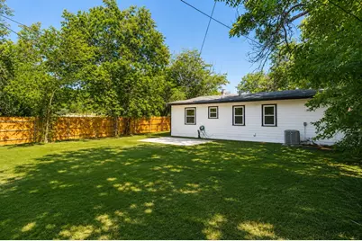 5400 Purington Avenue, Fort Worth, TX 76112 - Photo 16