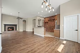 1433 Indian Springs, Carrollton, TX 75007 - Photo 8