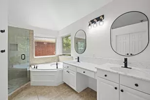 1433 Indian Springs, Carrollton, TX 75007 - Photo 16