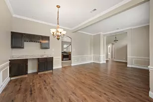 1433 Indian Springs, Carrollton, TX 75007 - Photo 4