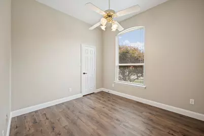 1433 Indian Springs, Carrollton, TX 75007 - Photo 18