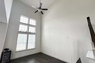 4825 Paddock Trl, Carrollton, TX 75010 - Photo 2