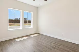 9521 Dugout Dr, Aubrey, TX 76227 - Photo 18