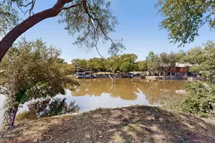 410 Virgo Ct, Granbury, TX 76049 - Photo 34