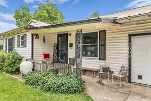 2004 N 40th St, Waco, TX 76707 - Photo 2