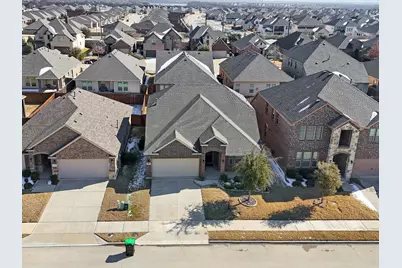 2109 Lake Hawthorne Trail, Little Elm, TX 75068 - Photo 32