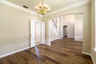 4541 Hawkhurst Dr, Plano, TX 75024 - Photo 4