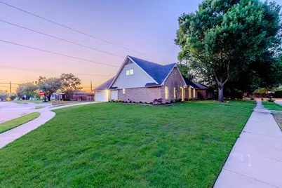 1909 Campbell Court, Richardson, TX 75080 - Photo 2