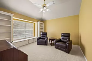 2732 Crystal Glenn Cir, Hurst, TX 76054 - Photo 30