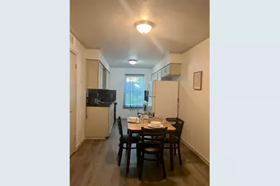 2206 Statler Drive, Carrollton, TX 75007 - Photo 2