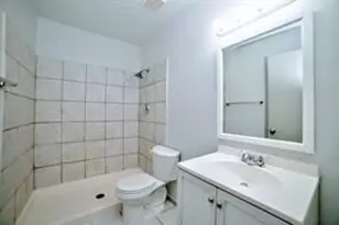 2206 Statler Dr, Carrollton, TX 75007 - Photo 16