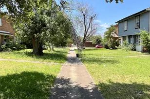 2206 Statler Dr, Carrollton, TX 75007 - Photo 18