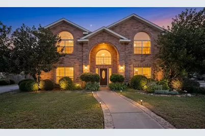 3509 Mistletoe Lane, Rowlett, TX 75088 - Photo 2