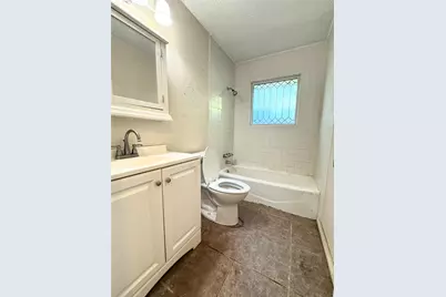 560 26th Street SW, Paris, TX 75460 - Photo 8