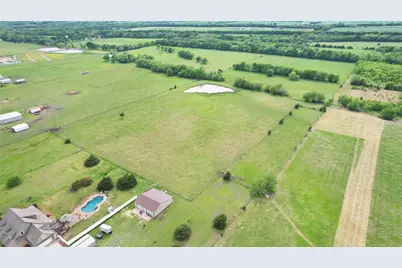 022 East Line, Whitewright, TX 75491 - Photo 8